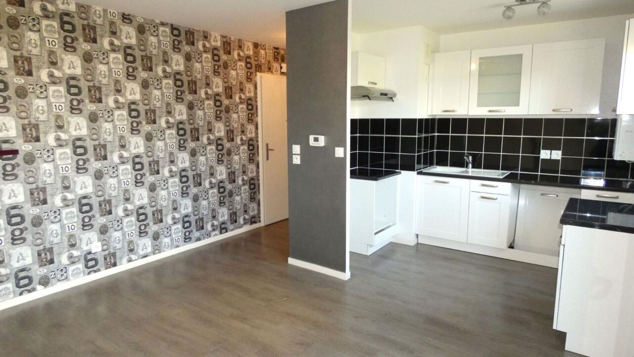 appartement 2 pièces 43 m2 à louer à Orléans (45000)