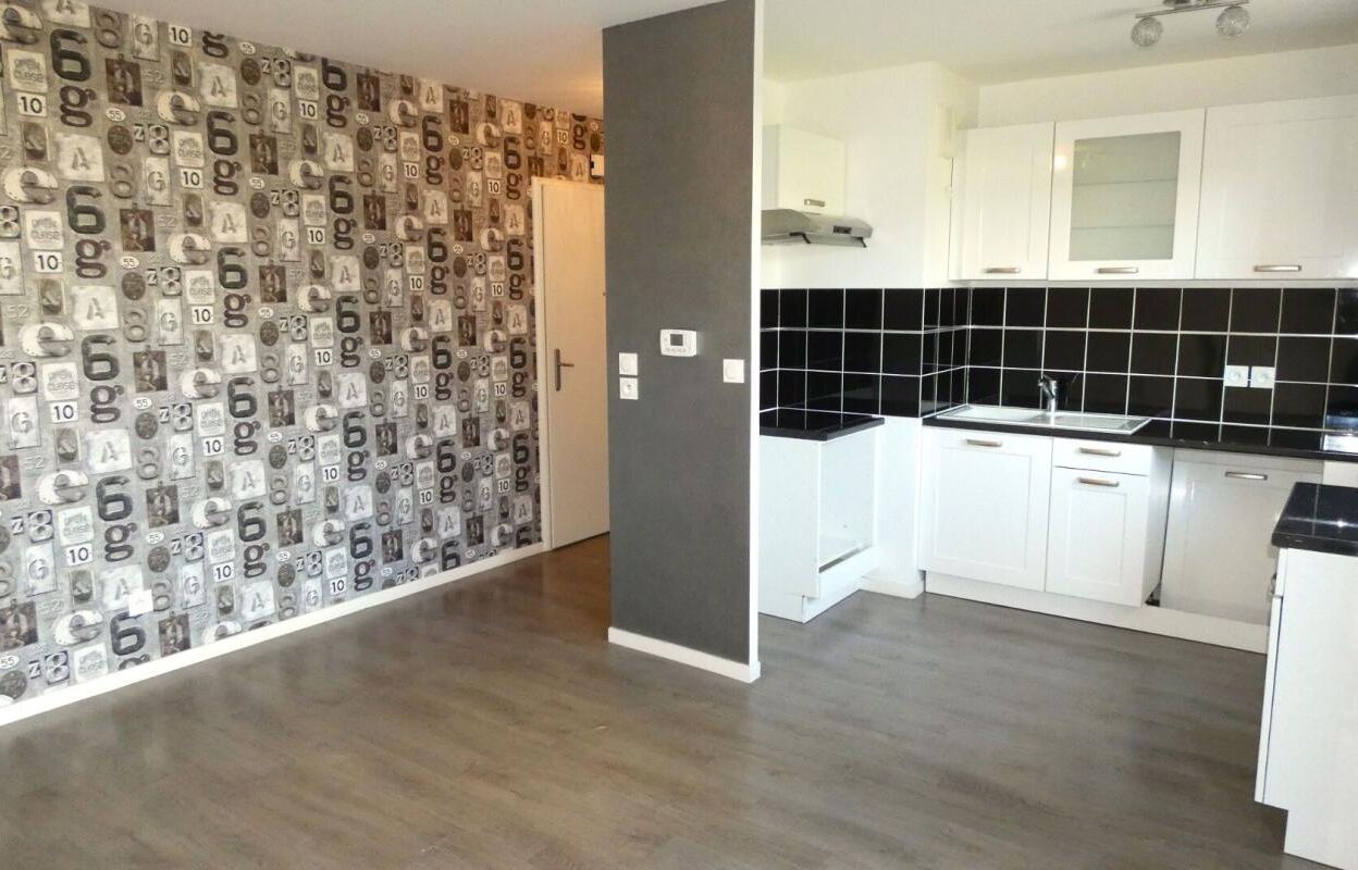 appartement 2 pièces 43 m2 à louer à Orléans (45000)