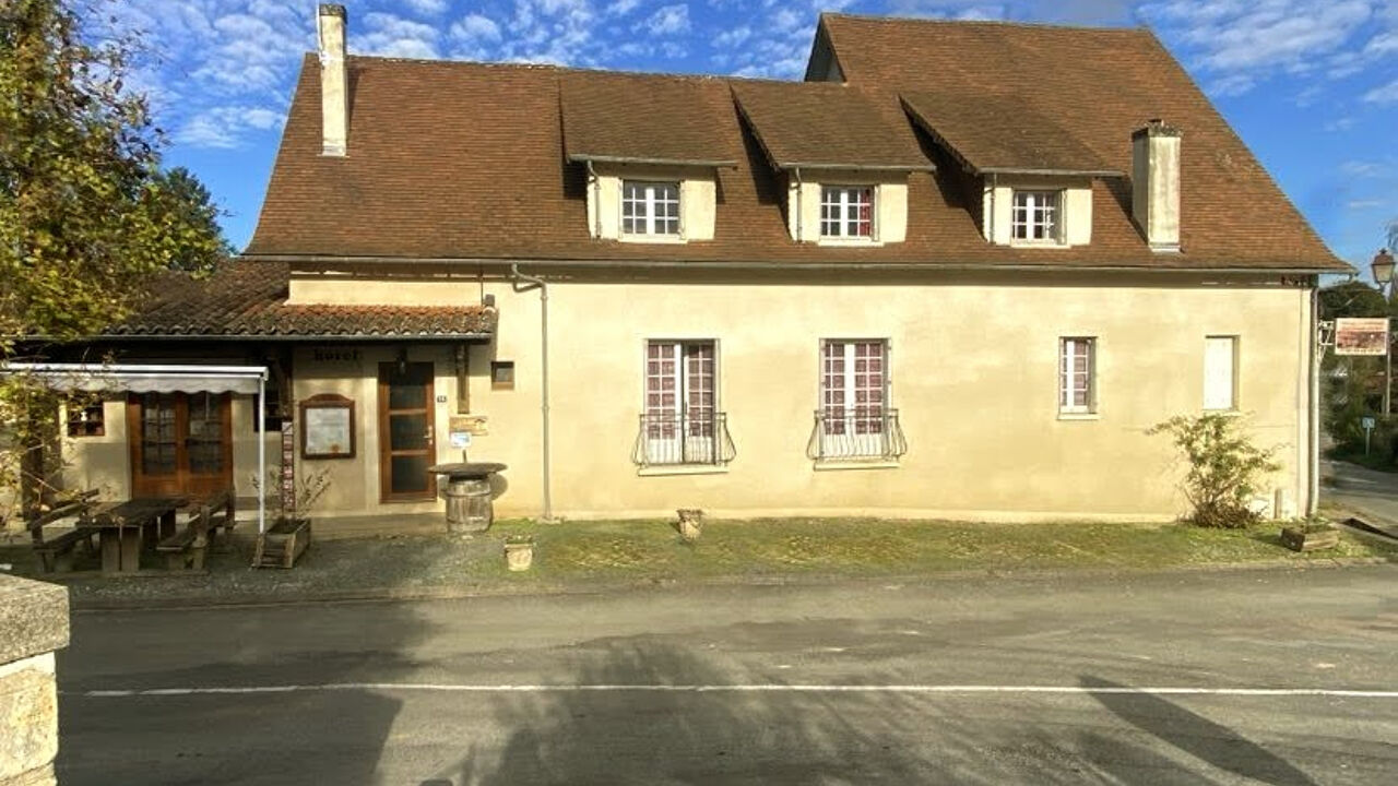 maison 20 pièces 650 m2 à vendre à Vaunac (24800)