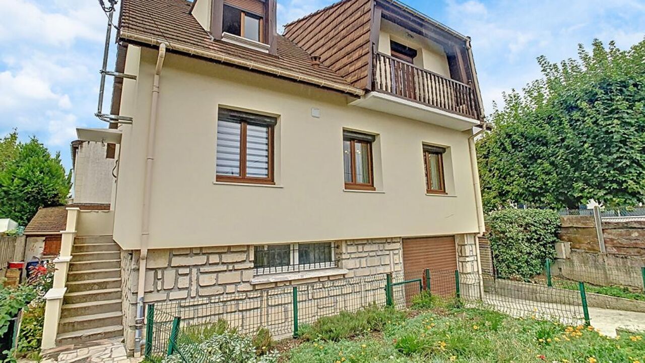 maison 5 pièces 105 m2 à vendre à Tremblay-en-France (93290)