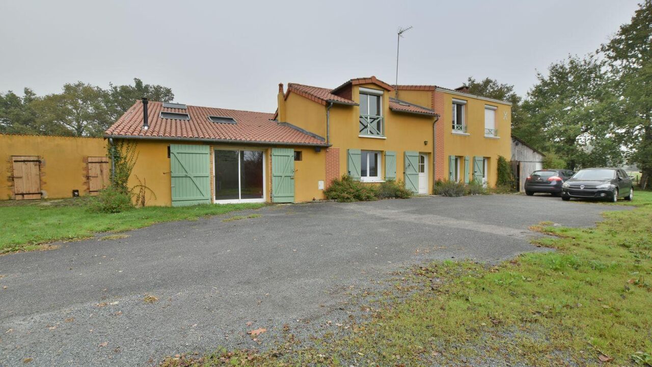 maison 6 pièces 200 m2 à vendre à Cholet (49300)