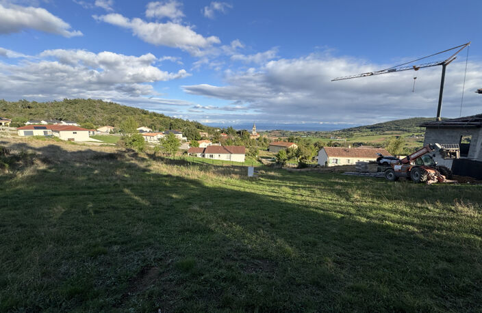VINZIEUX - Terrain constructible de 1333m2 — photo 3