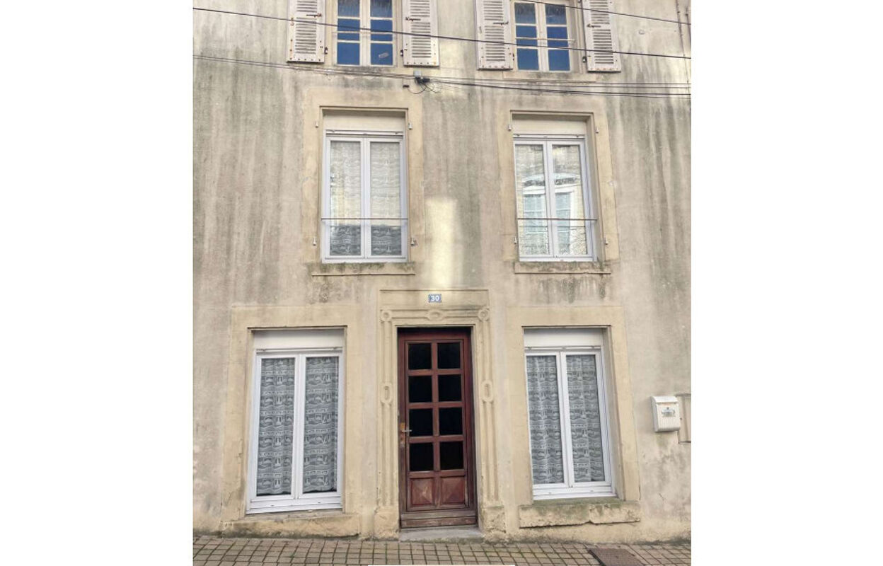 immeuble  pièces 120 m2 à vendre à La Châtaigneraie (85120)