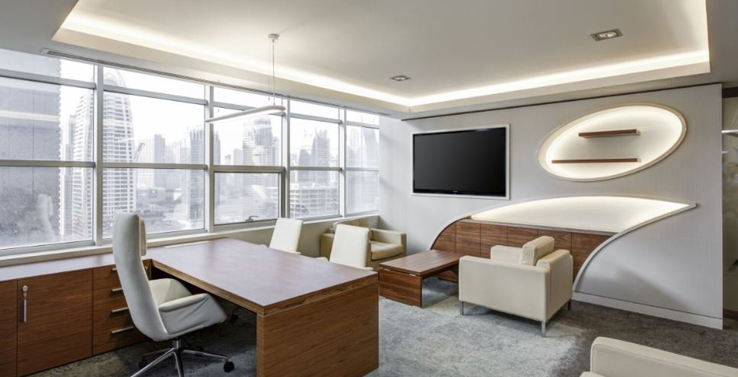 Local commercial — photo 1