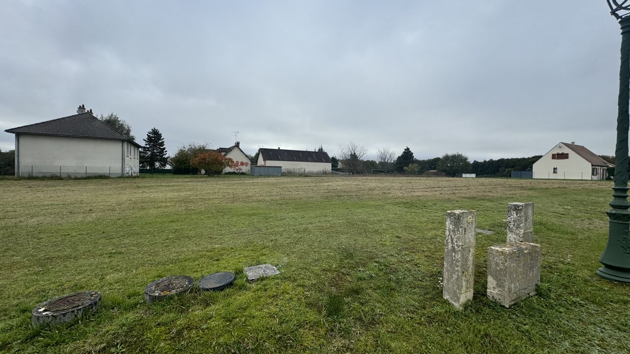 terrain 919 m2 à construire à Romorantin-Lanthenay (41200)