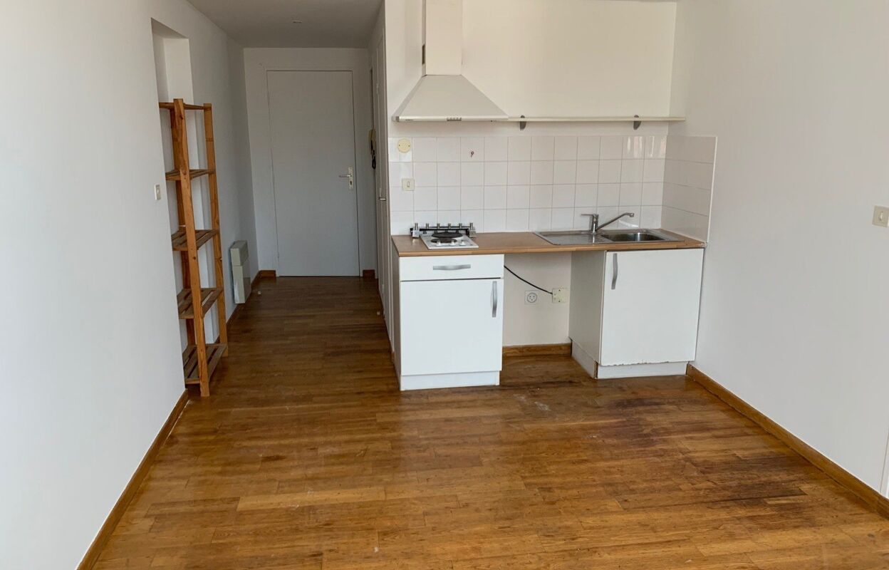 appartement 1 pièces 42 m2 à louer à Aubenas (07200)