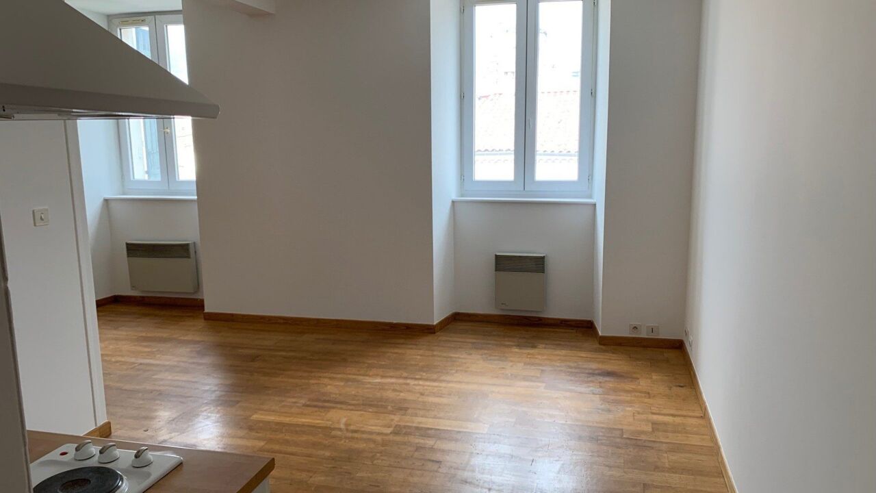 appartement 1 pièces 42 m2 à louer à Aubenas (07200)