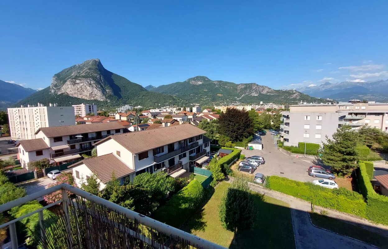 appartement 4 pièces  m2 à louer à Fontaine (38600)