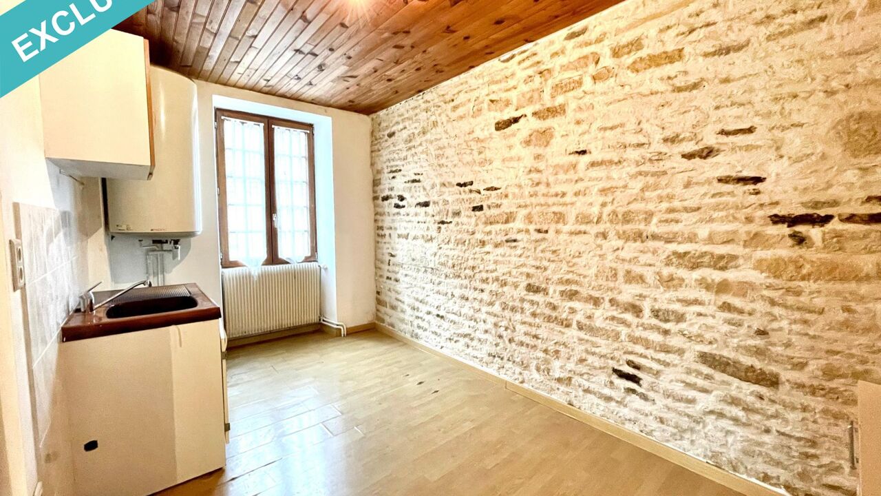 appartement 3 pièces 120 m2 à vendre à Châteauvillain (52120)