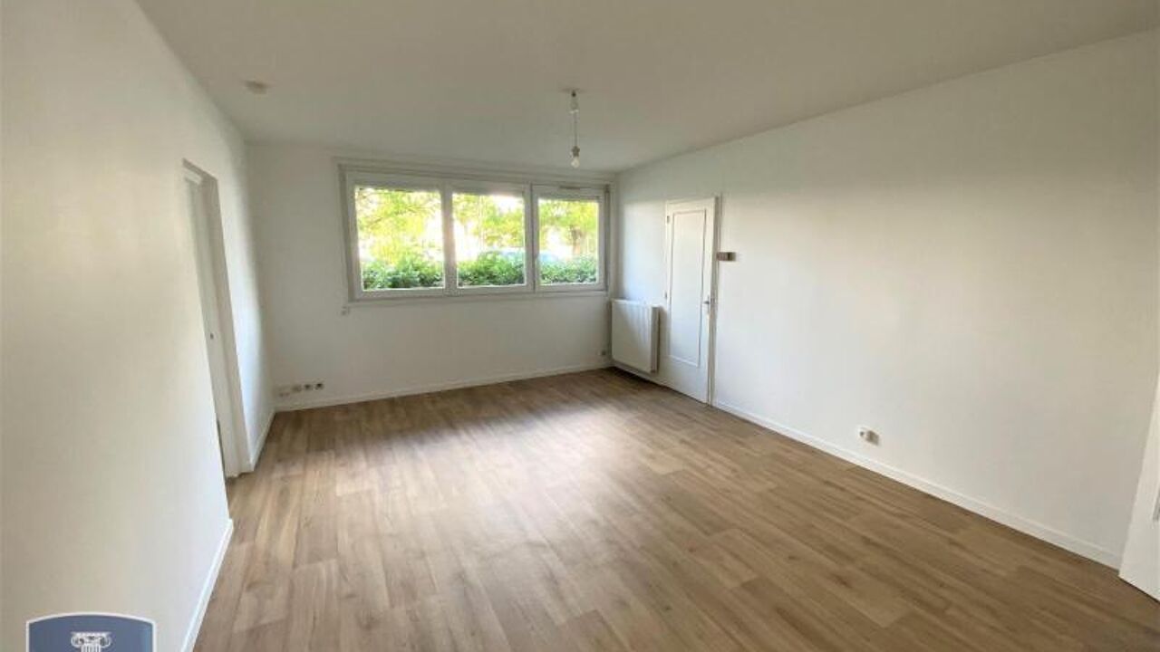 appartement 3 pièces 62 m2 à louer à Cholet (49300)