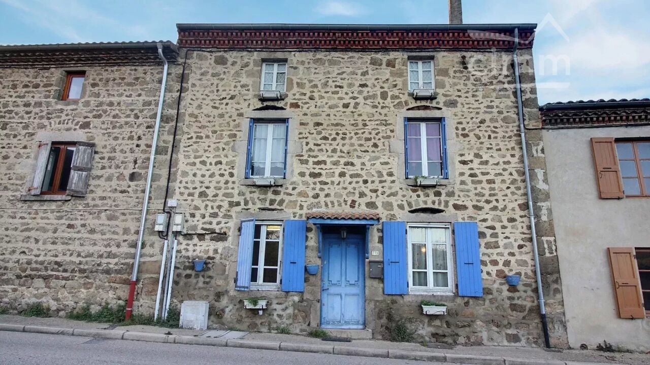 maison 4 pièces 73 m2 à vendre à Lupé (42520)