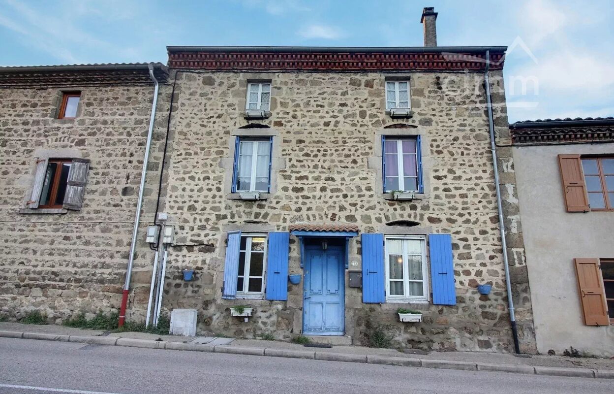 maison 4 pièces 73 m2 à vendre à Lupé (42520)