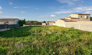 Terrain  509 m² à vendre à Vernègues (13116)