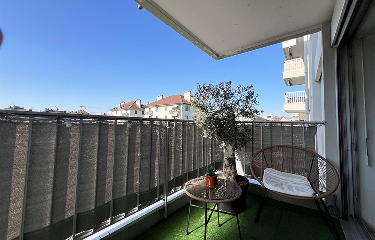 appartement 2 pièces 47 m2 à louer à Annecy (74000)