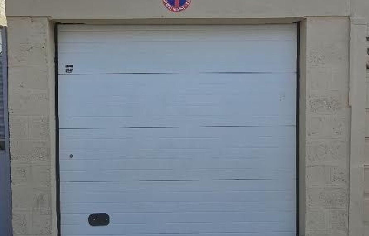 garage  pièces 12 m2 à louer à Maisons-Alfort (94700)