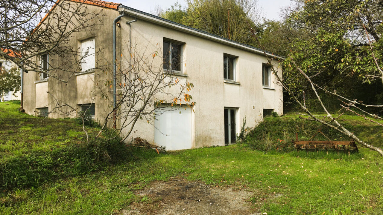 maison 5 pièces 86 m2 à vendre à Sèvremont (85700)