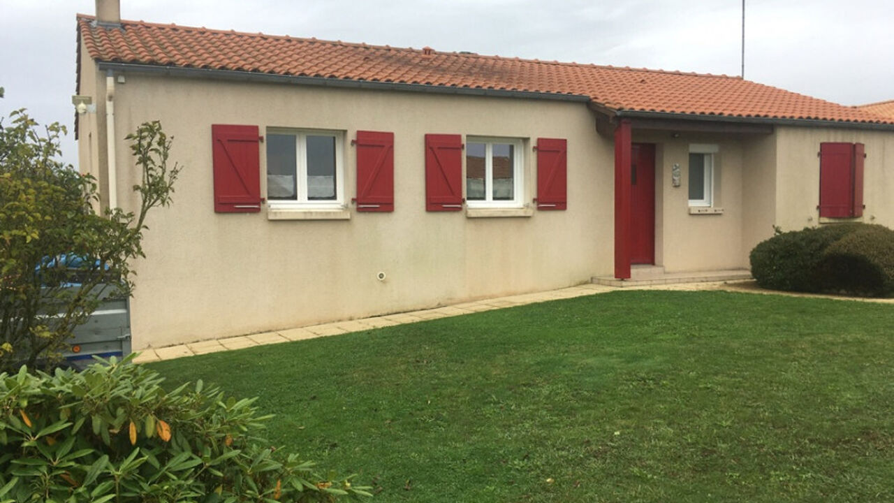 maison 5 pièces 92 m2 à vendre à Pouzauges (85700)