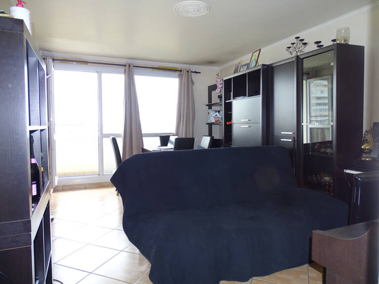 Appartement 3 Pièces très lumineux en bon état à moins de 5 — photo 1