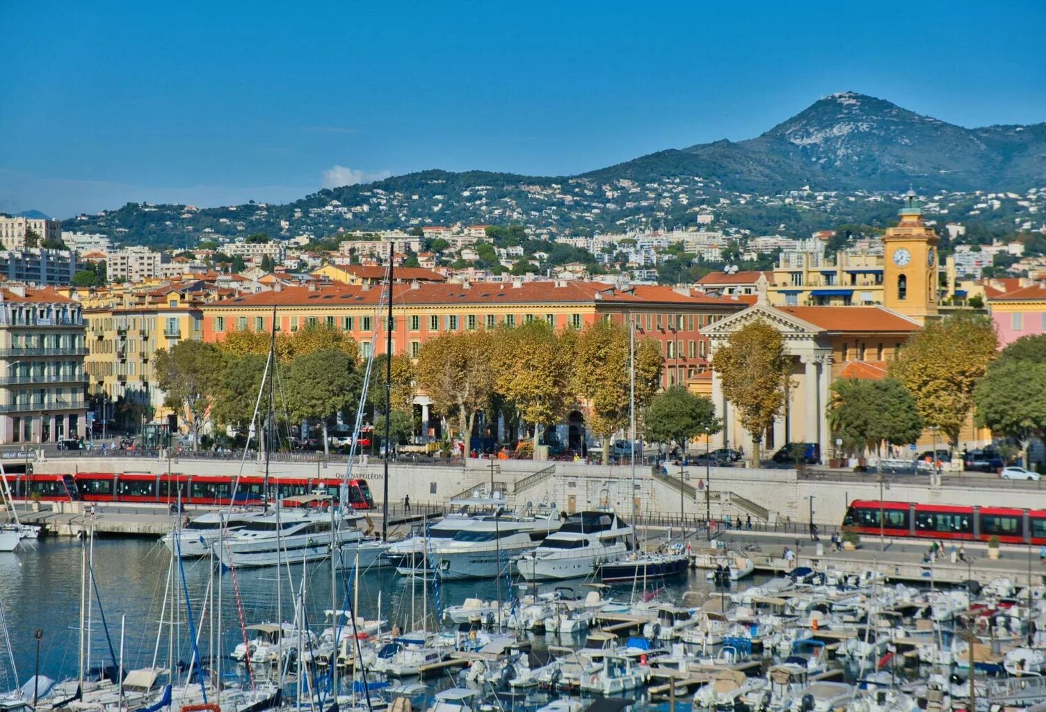 Port de Nice, vente appartement 2 pièces rénové, vue Port — photo 1