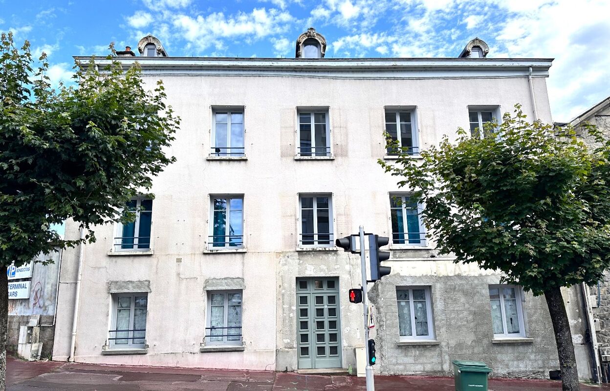 immeuble  pièces 242 m2 à vendre à Limoges (87000)