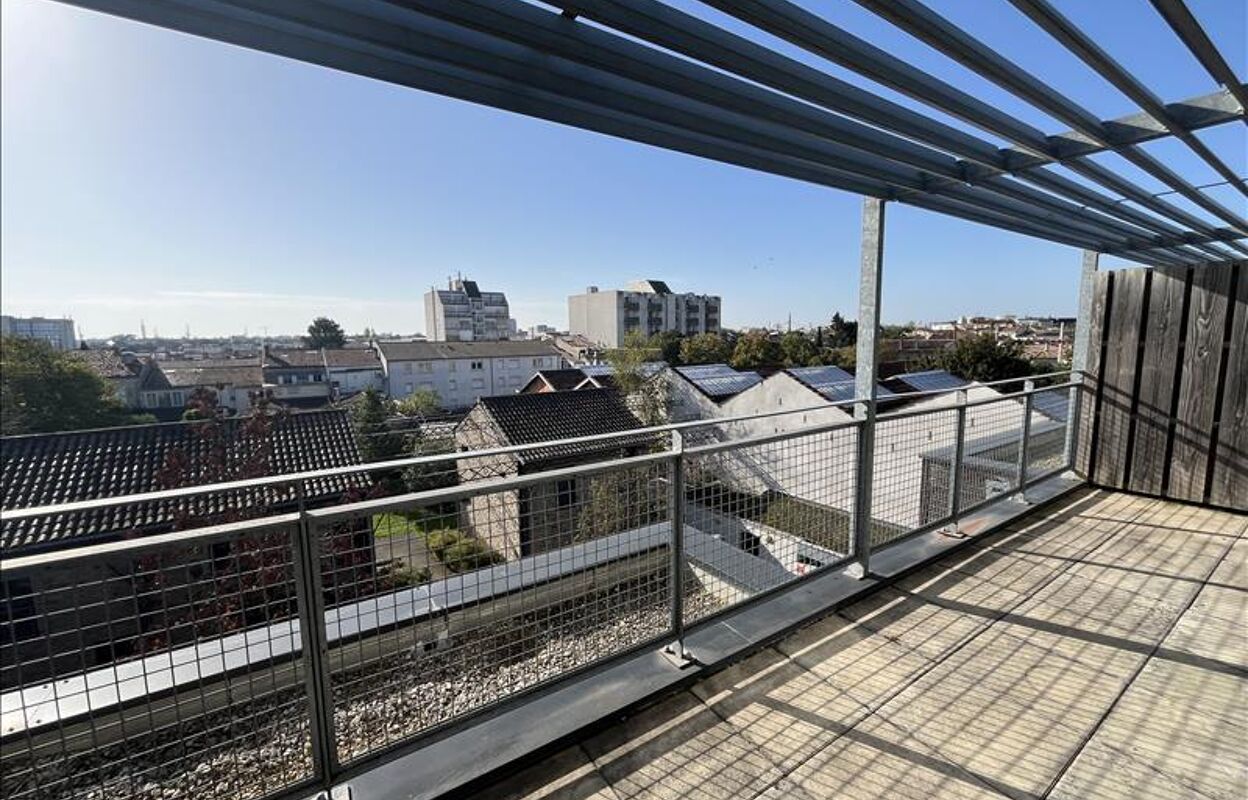 appartement 2 pièces 46 m2 à vendre à Bordeaux (33000)