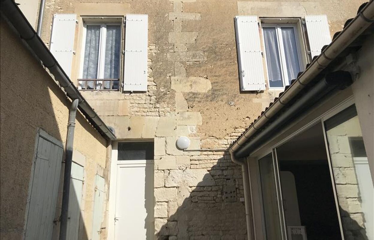 maison 3 pièces 80 m2 à vendre à Rouillac (16170)