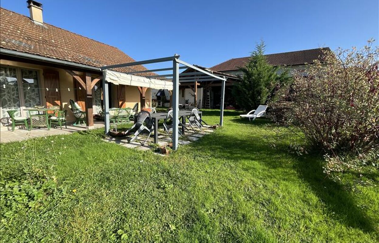 maison 4 pièces 81 m2 à vendre à Gourdon (46300)