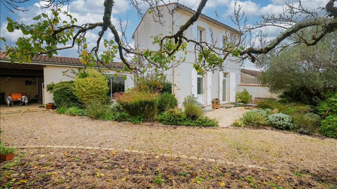 maison 4 pièces 100 m2 à vendre à Cognac (16100)