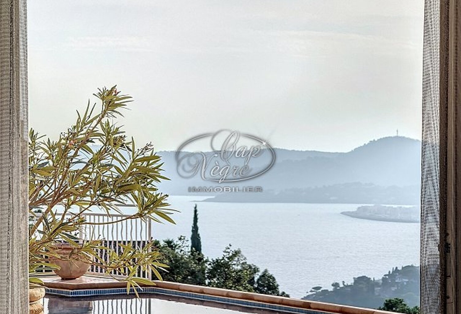Villa avec vue mer située à Saint-Clair — photo 1