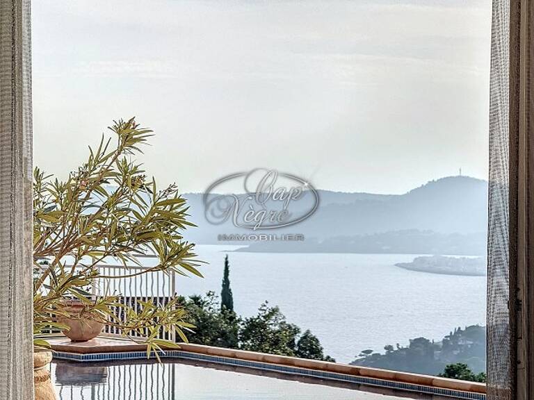 Villa avec vue mer située à Saint-Clair — photo 1