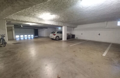 location garage 90 € CC /mois à proximité de Vauvert (30600)