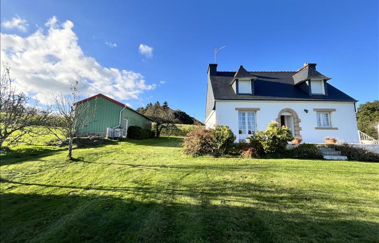 maison 4 pièces 96 m2 à vendre à Lanvénégen (56320)