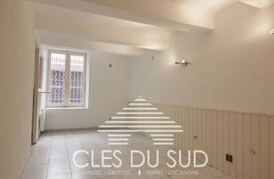 location appartement 430 € CC /mois à proximité de Méounes-Lès-Montrieux (83136)