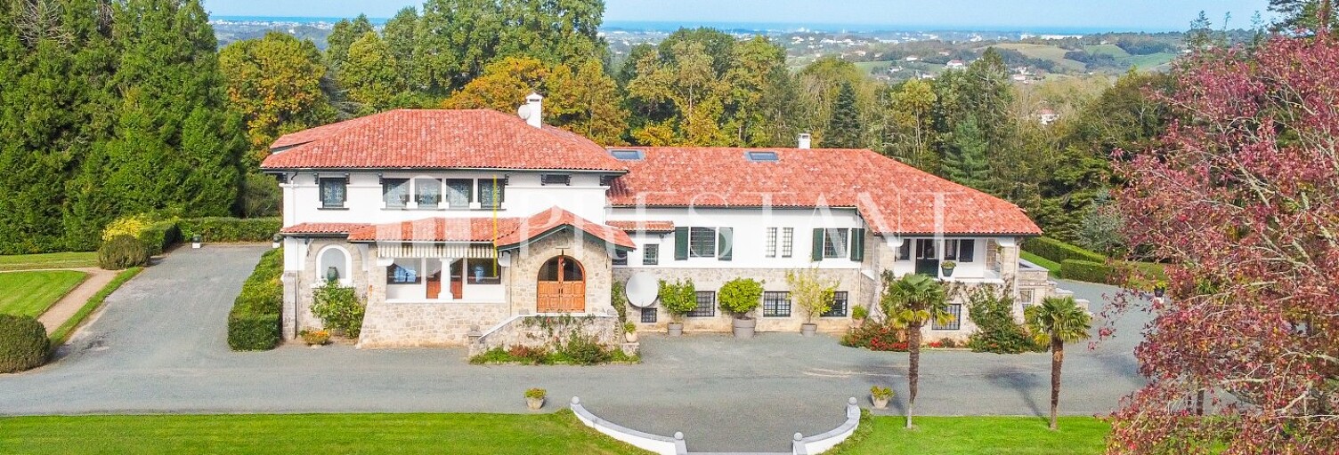 Maison 12 Pièces 550 m² à vendre à Biarritz (64200)