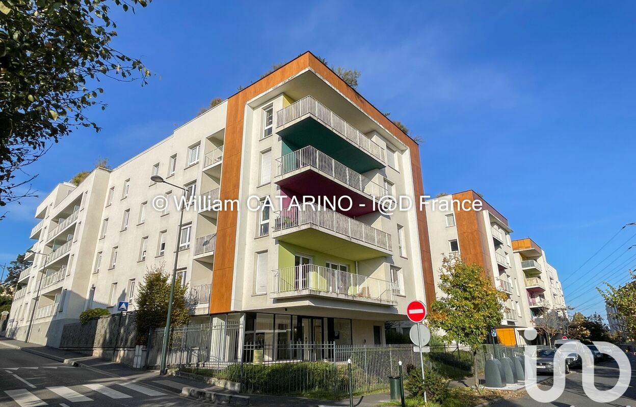 appartement 3 pièces 63 m2 à louer à Palaiseau (91120)