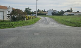 Terrain  1007 m² à vendre à Corme-Écluse (17600)