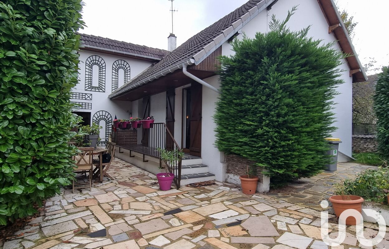 maison 4 pièces 80 m2 à vendre à Montfermeil (93370)