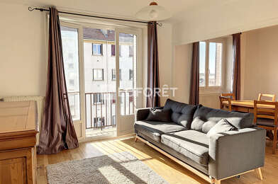 Appartement 3 pièces 800 €