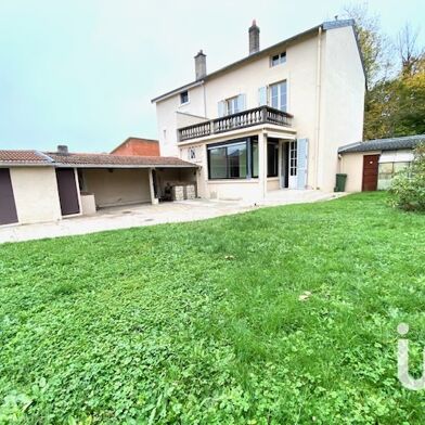 Maison 6 pièces 196 m²