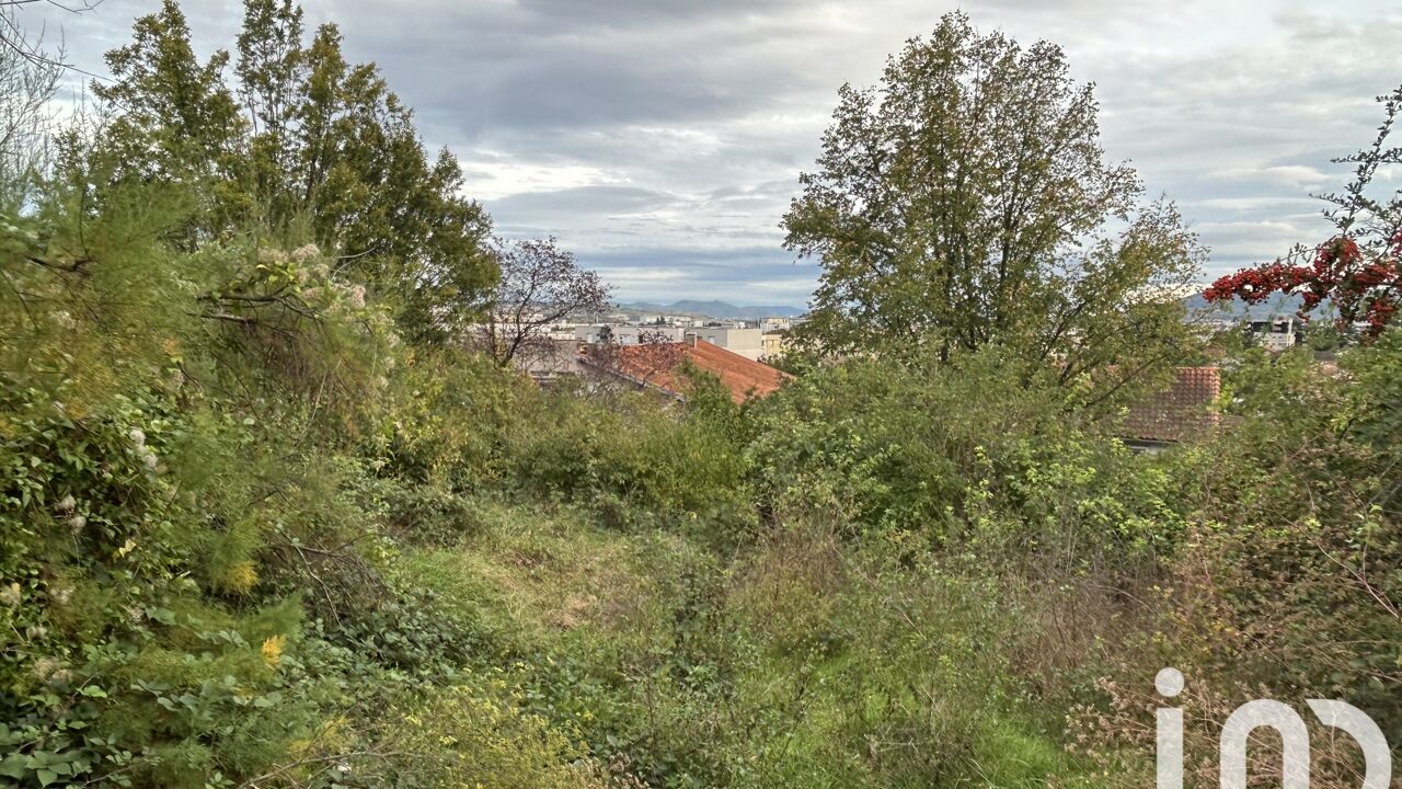 terrain  pièces 367 m2 à vendre à Clermont-Ferrand (63100)