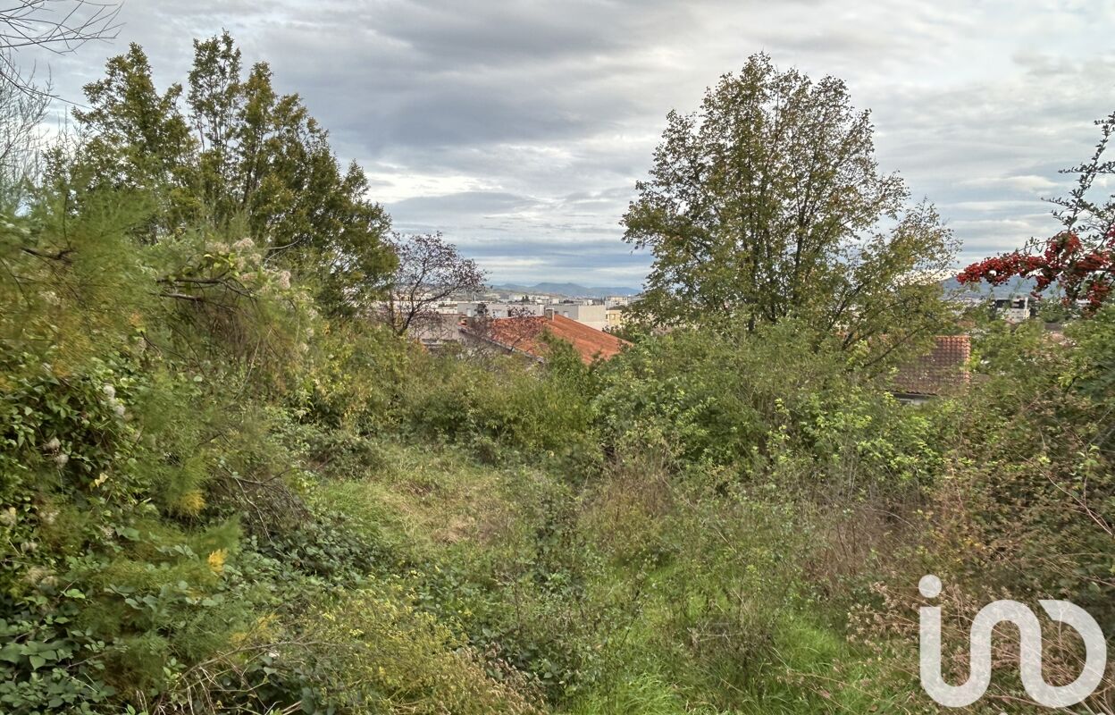 terrain  pièces 367 m2 à vendre à Clermont-Ferrand (63100)