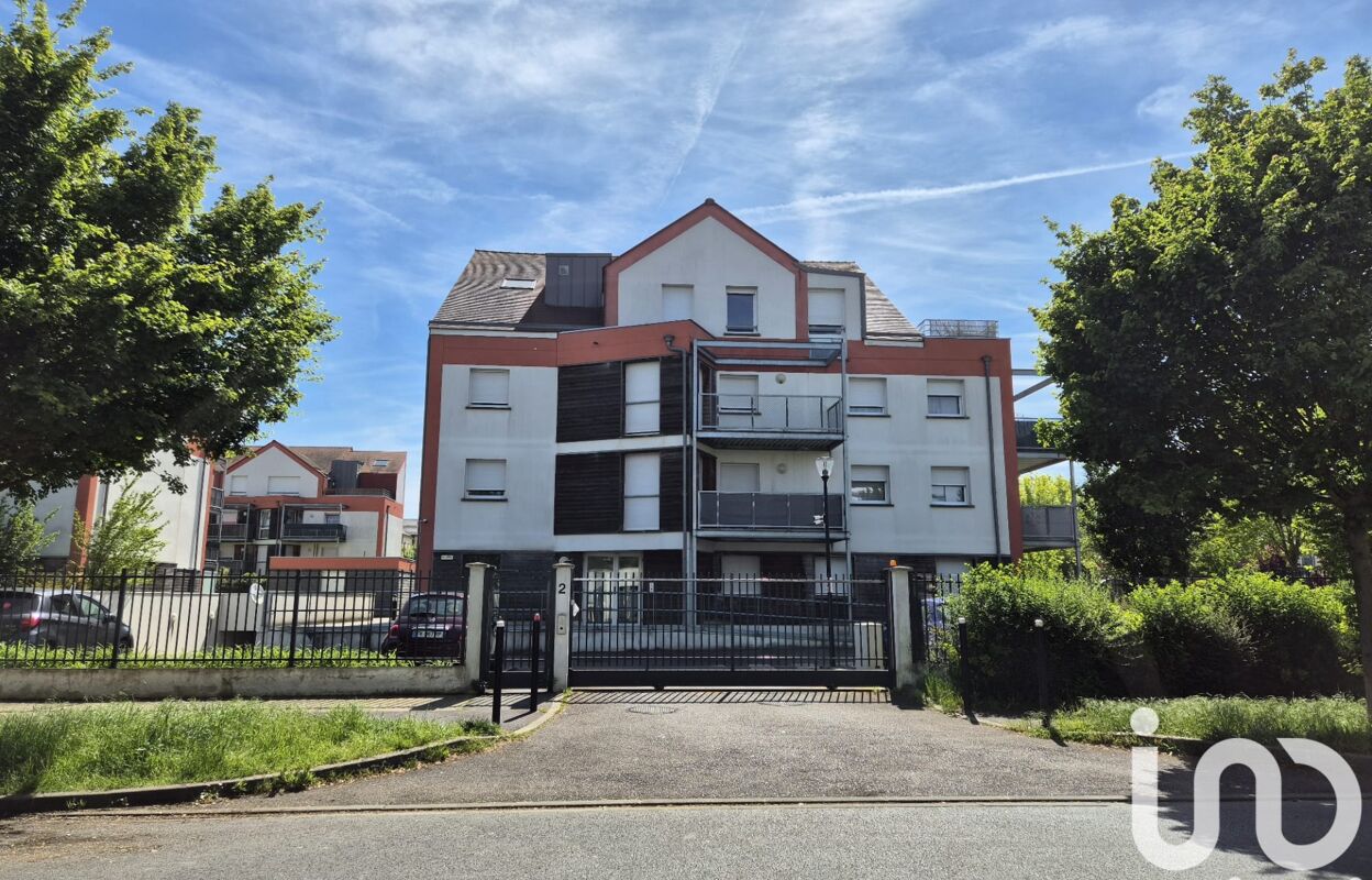 appartement 2 pièces 41 m2 à louer à Saint-Pierre-du-Perray (91280)