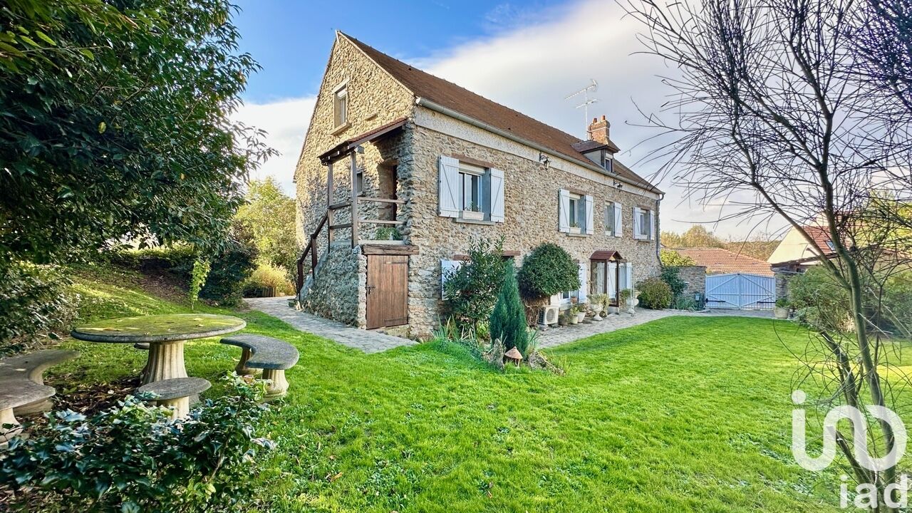 maison 9 pièces 275 m2 à vendre à Crécy-la-Chapelle (77580)