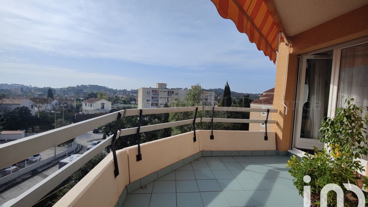 appartement 3 pièces 64 m2 à vendre à Toulon (83100)