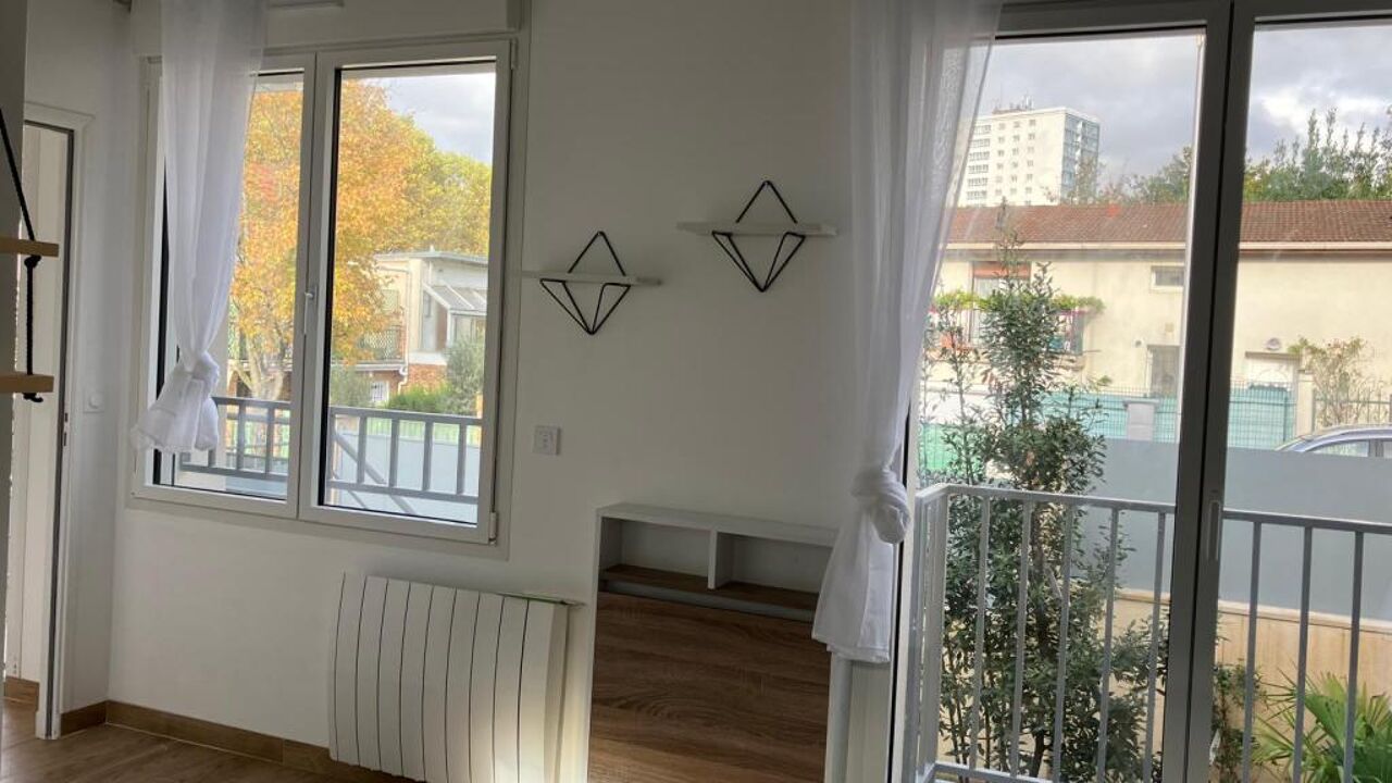 appartement 1 pièces 27 m2 à louer à Le Kremlin-Bicêtre (94270)