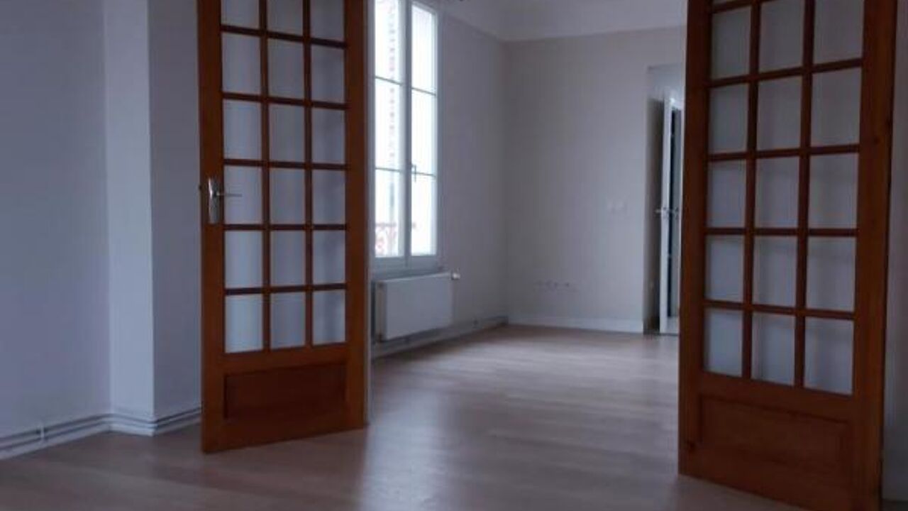 appartement 2 pièces 40 m2 à louer à Les Essarts-le-Roi (78690)