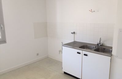 location appartement 625 € CC /mois à proximité de Saint-Amant-Tallende (63450)