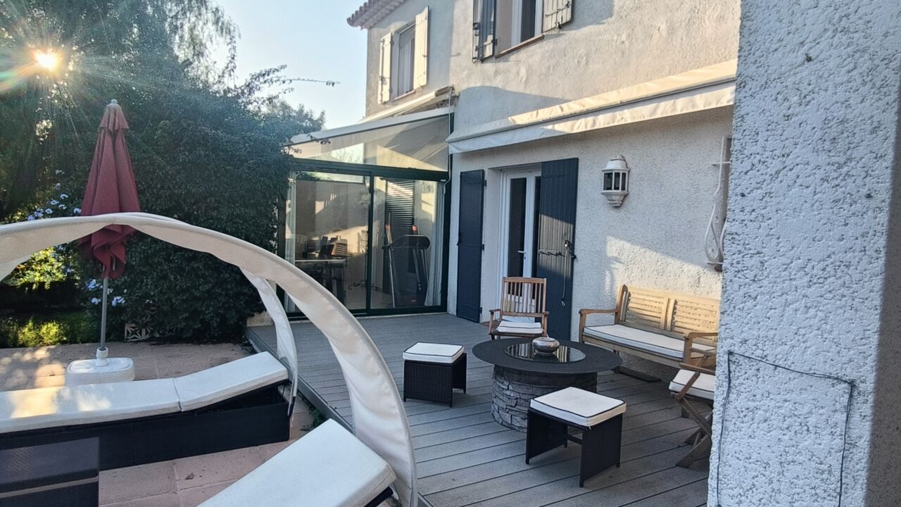 maison 6 pièces 170 m2 à vendre à Ceyreste (13600)