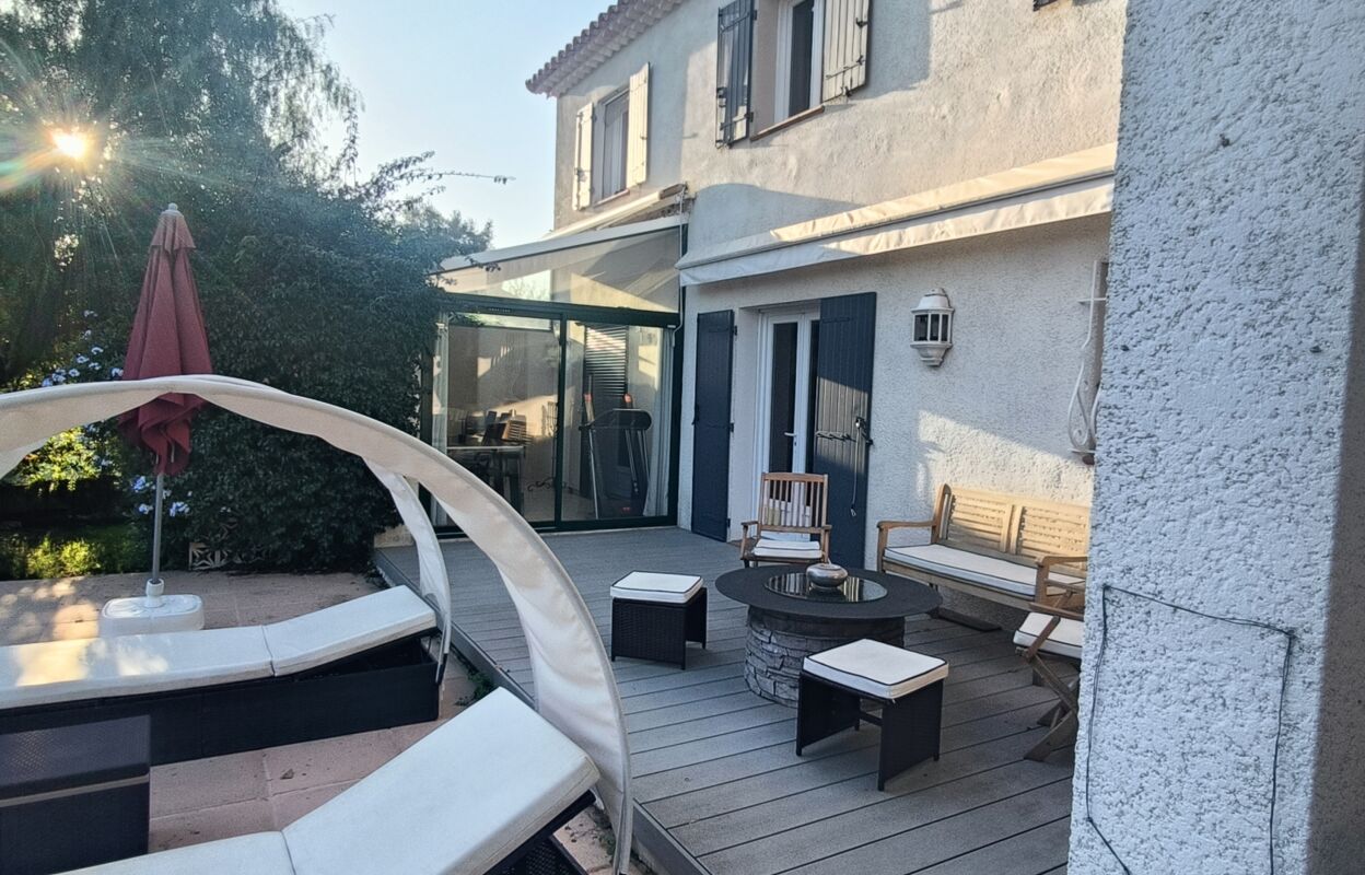 maison 6 pièces 170 m2 à vendre à Ceyreste (13600)