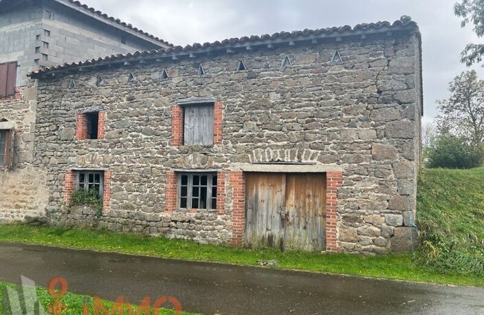 Grange — photo 3